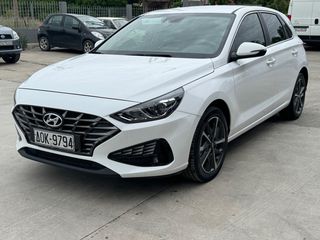 Hyundai i 30 '22 Distinctive Hatchback