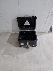 Top box earth explorer-thumb-1