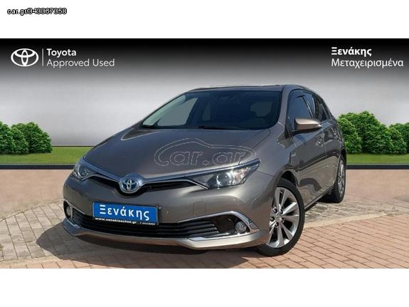 Toyota Auris '15 LOUNGE