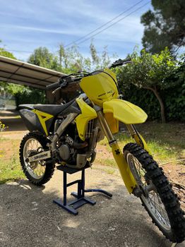 Suzuki RM-Z 250 '11