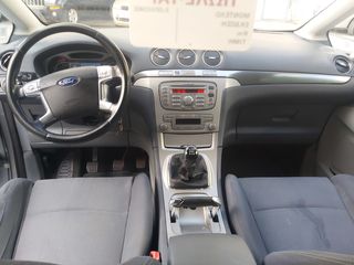 Ford S-Max 2009-thumb-7