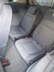 Ford S-Max 2009-thumb-11