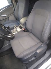 Ford S-Max 2009-thumb-8