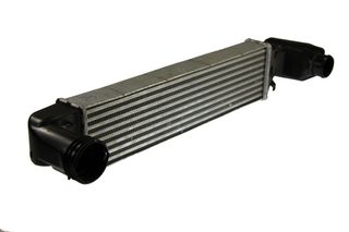 Ψυγείο αέρα υπερπλήρωσης BMW 3 (E46) 2.0D/3.0D 10.99-12.07