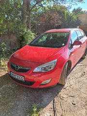 Opel Astra '11