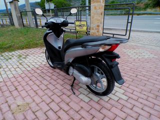 Honda SH 125i 2010 Σαν Καινούριο!!!-thumb-9