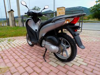 Honda SH 125i 2010 Σαν Καινούριο!!!-thumb-10
