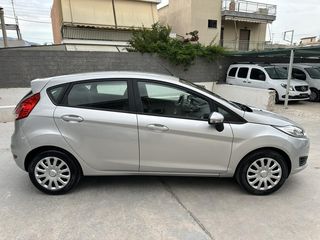 Ford Fiesta 2017-thumb-4