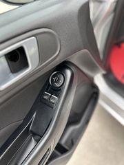 Ford Fiesta 2017-thumb-17