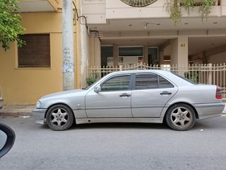 Mercedes-Benz E 180 '97