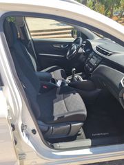 Nissan Qashqai 2016 4x4.. 1.6 dCi N-CONNECTA PANORAMA 360 CAMERA-thumb-12