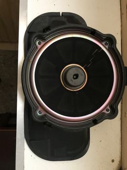 Subwoofer BOSE για Mercedes C 200 (W 203)