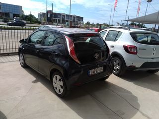 Toyota Aygo (X) 2016-thumb-1