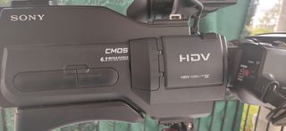 Sony HVR-HD1000E -thumb-2