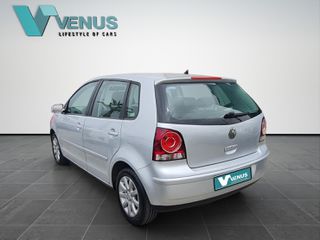 Volkswagen Polo 2007-thumb-4