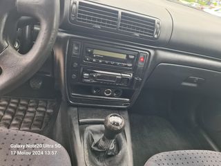 Volkswagen Passat 1998-thumb-16