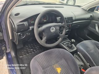 Volkswagen Passat 1998-thumb-13