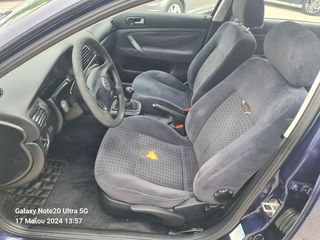Volkswagen Passat 1998-thumb-12