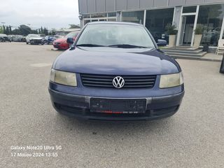 Volkswagen Passat 1998-thumb-1