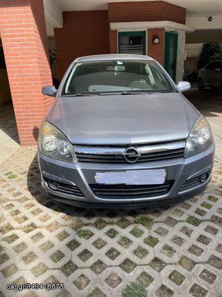 Opel Astra '05  GTC 1.6 Twinport