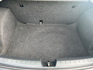Seat Ibiza 2017 TDI ECOMOTIVE-thumb-30