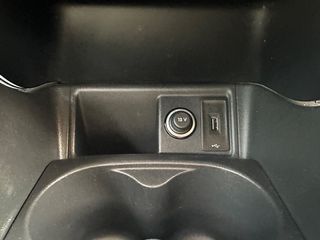 Seat Ibiza 2017 TDI ECOMOTIVE-thumb-40
