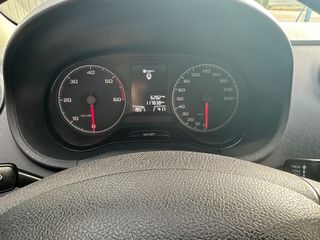 Seat Ibiza 2017 TDI ECOMOTIVE-thumb-23