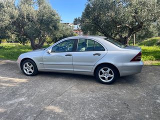 Mercedes-Benz C 220 '04 CDI