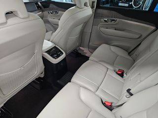 Volvo XC 90 2023 T 8 460 HP POLESTAR-thumb-8