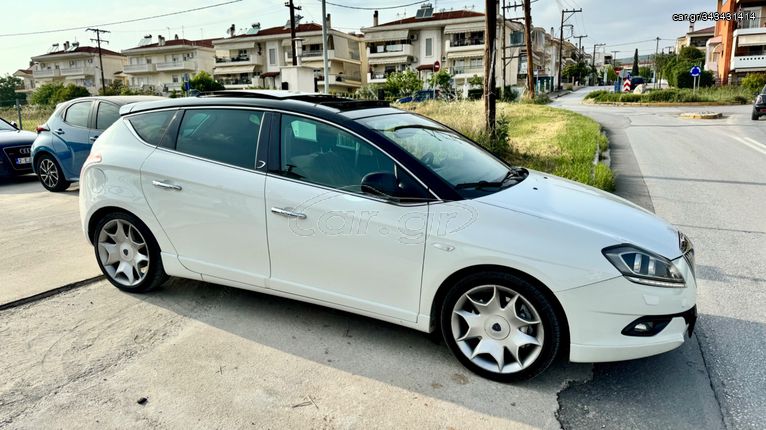 Lancia Delta '10 AUTOMATO PANORAMA