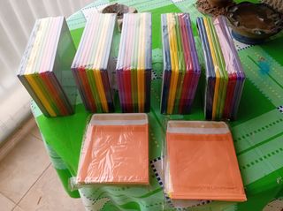 150 ΠΟΛΥΧΡΩΜΕΣ ΘΗΚΕΣ ΓΙΑ CD/DVD