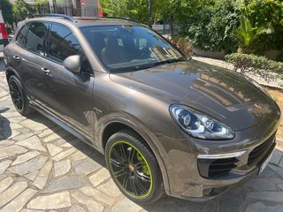 Porsche Cayenne '16