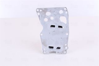 Ψυγείο λαδιού BMW 1 (F20), 1 (F21), 2 (F22, F87), 3 (E90), 3 (E91), 3 (E92), 3 (E93), 3 (F30, F80), 3 (F31), 3 GRAN TURISMO (F34), 4 (F32, F82), 4 (F33, F83) 1.5-4.4 12.04-12.20