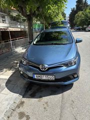 Toyota Auris '15