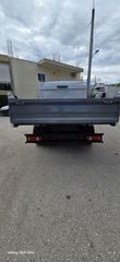 Nissan Cabstar 2013-thumb-2