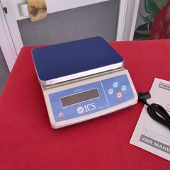 Ζυγαριά επιτραπέζια, ηλεκτρονική / επαναφορτιζόμενη, W2, max 30 Kg ανά 1 gr & inox τάσι. Ποιότητα & Τιμή Stockinox-thumb-1