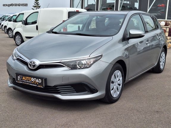 Toyota Auris '16