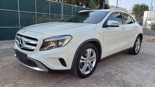 Mercedes-Benz GLA 180 '16 1.5D URBAN STYLE 7G-DCT F1