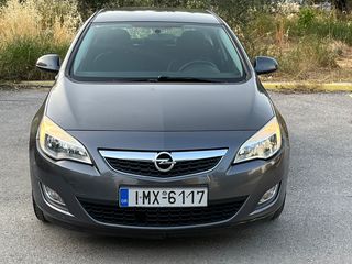 Opel Astra '12  1.4 Turbo Edition
