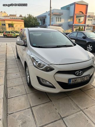 Hyundai i 30 '15 Fifa 2015