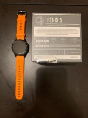 Garmin Fenix 5 (Premium Multisport GPS Watch)