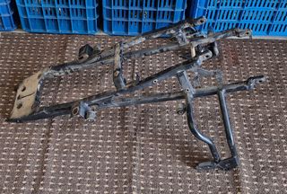 APRILIA CAPONORD 1000 2001 2005 ΥΠΟΠΛΑΙΣΙΟ ΣΕ ΚΑΛΗ ΚΑΤΑΣΤΑΣΗ 