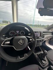 Skoda Fabia 2023-thumb-6