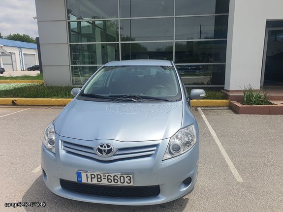 Toyota Auris '12