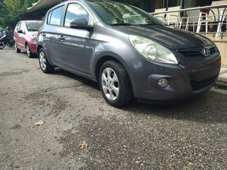 Hyundai i 20 '11  1.4 CRDi Edition 20