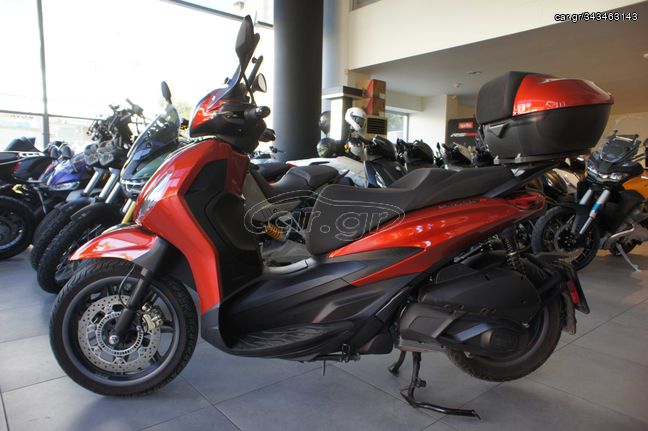 Piaggio Beverly 300 2021 BEVERLY 300cc S