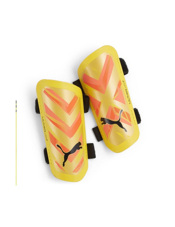 Puma Ultra Light Strap shin guards 03087509