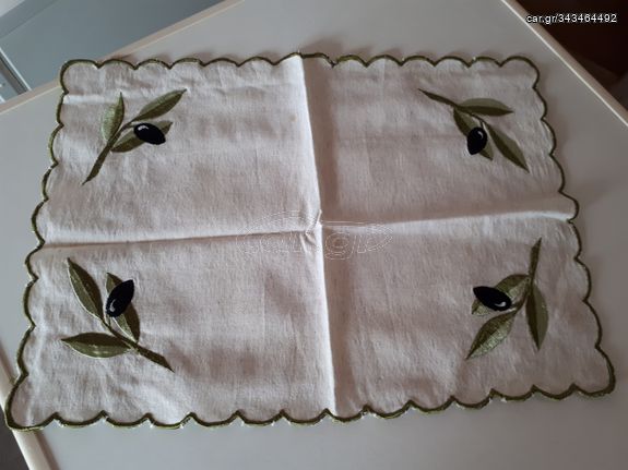 11 Παραδοσιακά Τραπεζομάντηλα-thumb-12