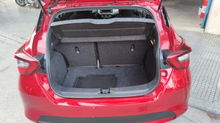 Nissan Micra 2018-thumb-15