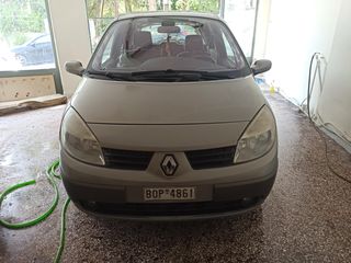 Renault Scenic '05